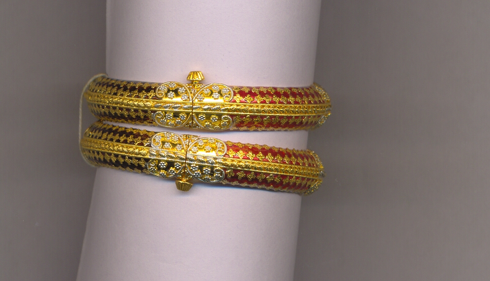 GOLD BANGLE PLAIN EXCLUSIVE