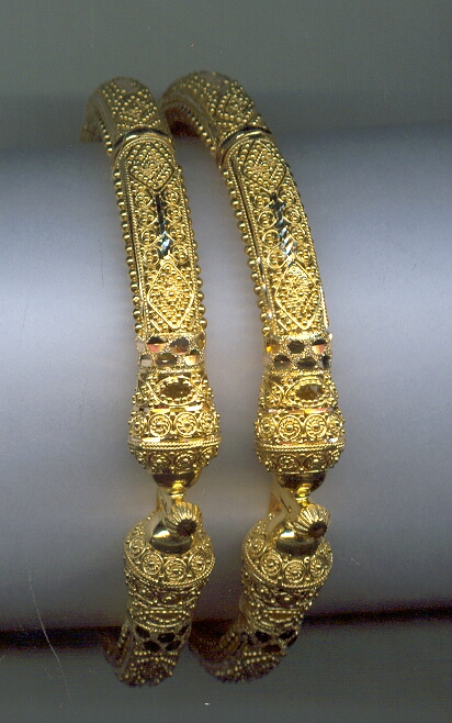GOLD BANGLE PLAIN EXCLUSIVE