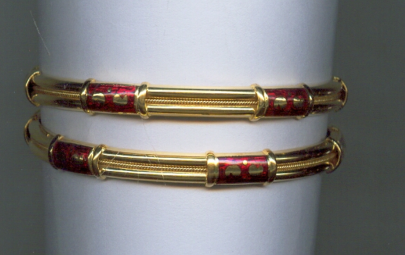 GOLD BANGLE PLAIN EXCLUSIVE
