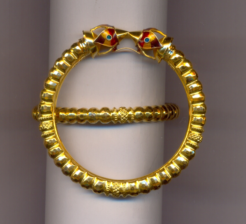 GOLD BANGLE PLAIN FANCY