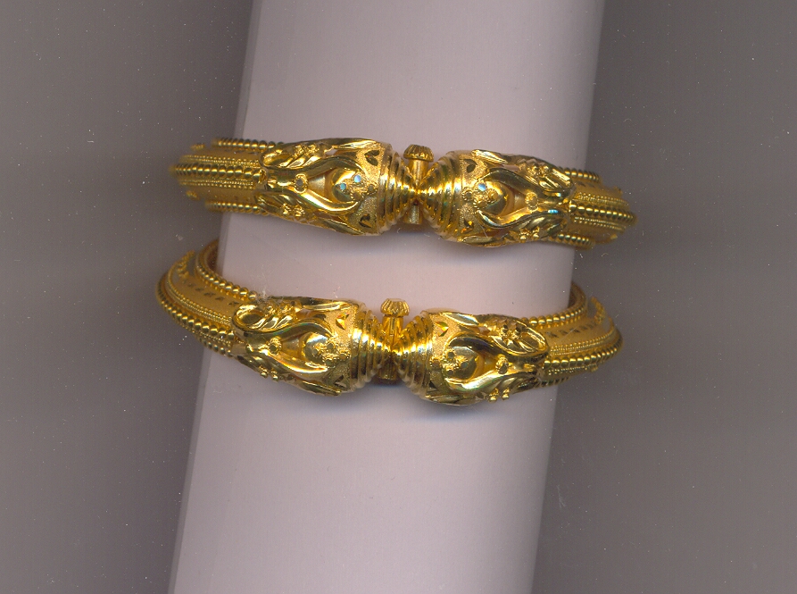 GOLD BANGLE PLAIN FANCY