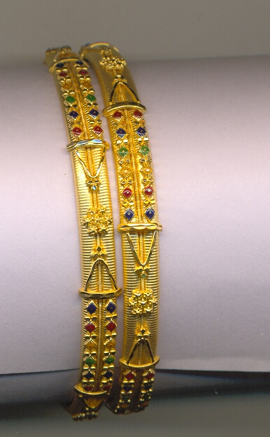 GOLD BANGLE PLAIN FANCY