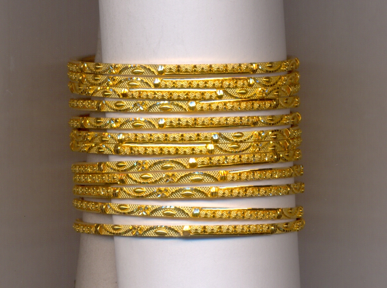 GOLD BANGLE PLAIN FANCY
