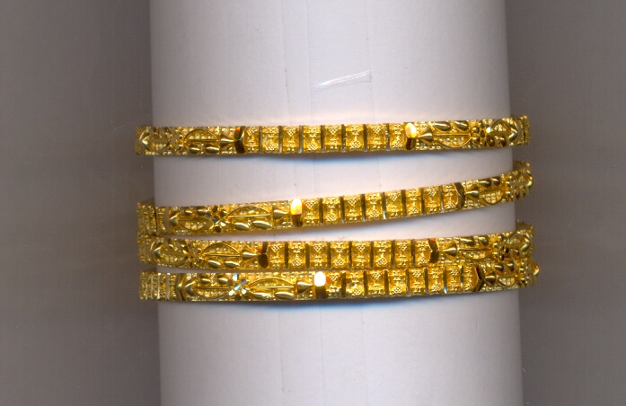 GOLD BANGLE PLAIN FANCY