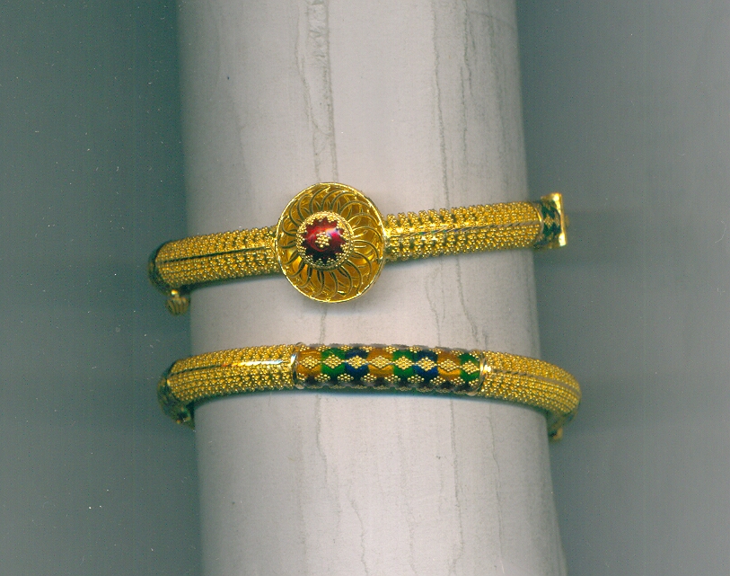 GOLD BANGLE PLAIN FANCY