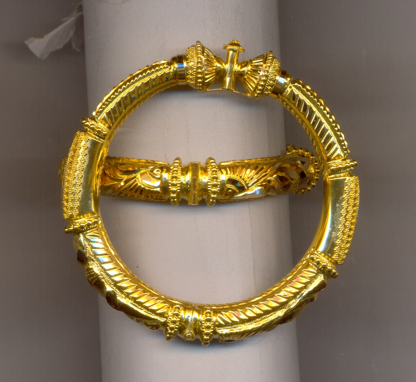 GOLD BANGLE PLAIN FANCY