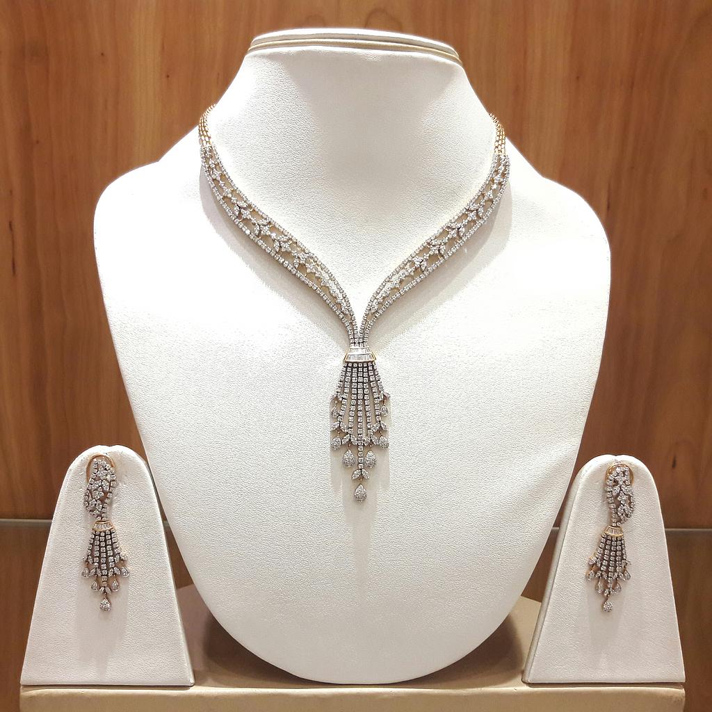 DIAMOND HALF SET ROUND FANCY