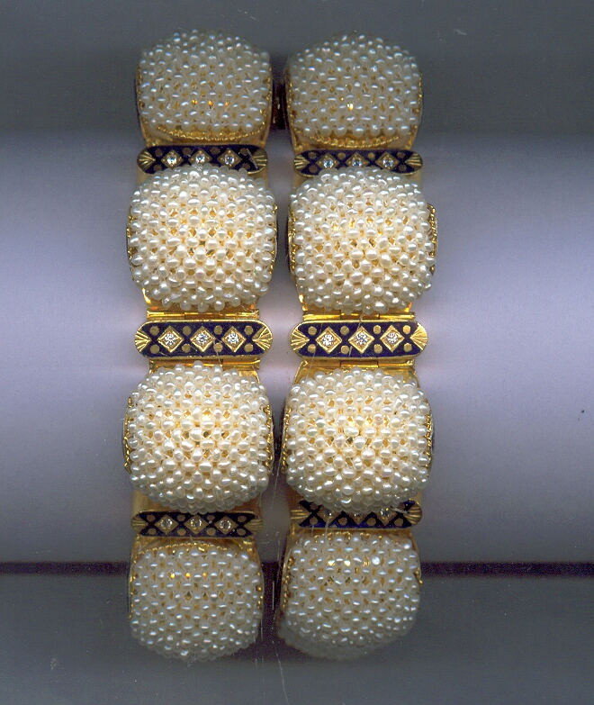 GOLD BANGLE PLAIN FANCY