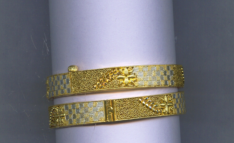 GOLD BANGLE PLAIN FANCY