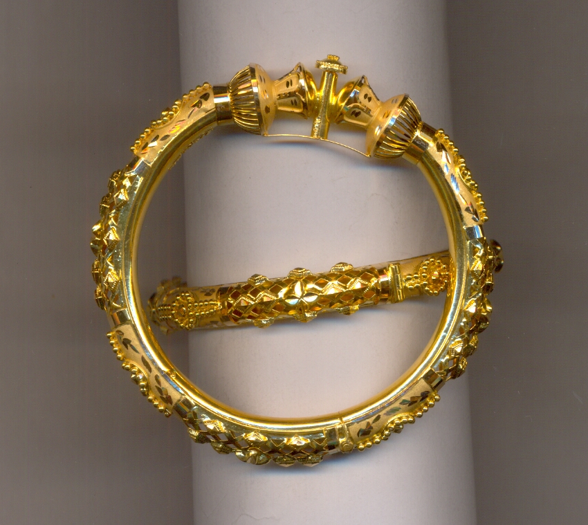 GOLD BANGLE PLAIN FANCY
