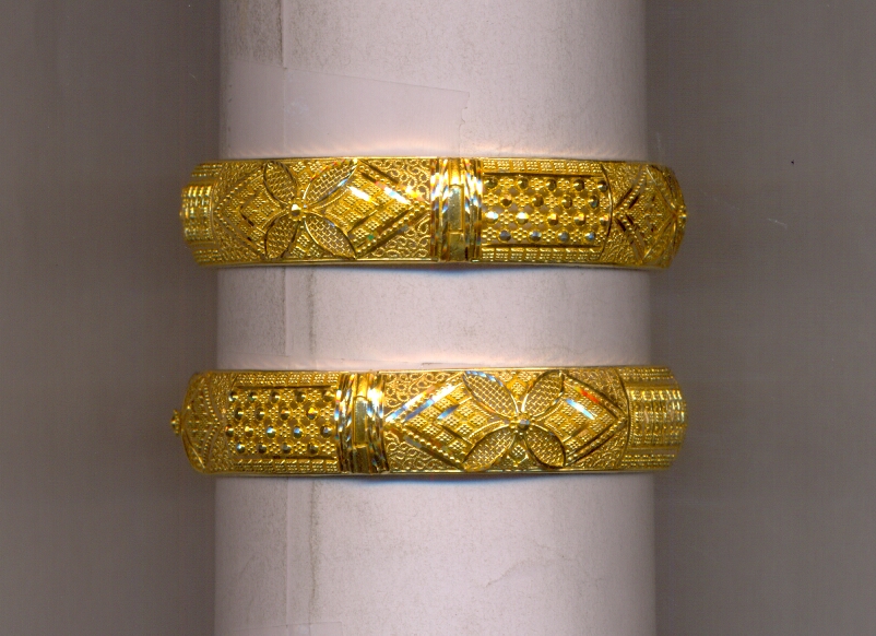 GOLD BANGLE PLAIN FANCY