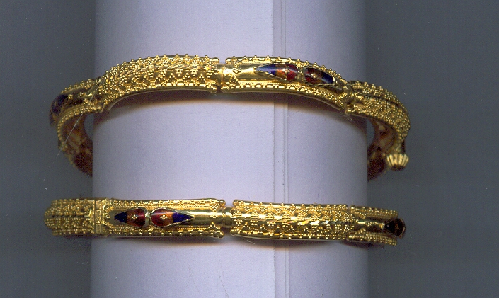 GOLD BANGLE PLAIN FANCY