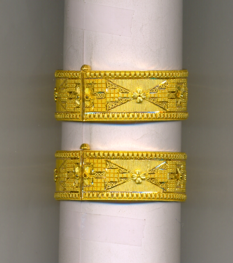 GOLD BANGLE PLAIN FANCY