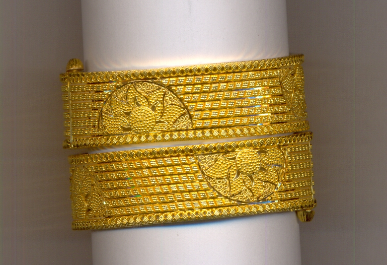 GOLD BANGLE PLAIN FANCY