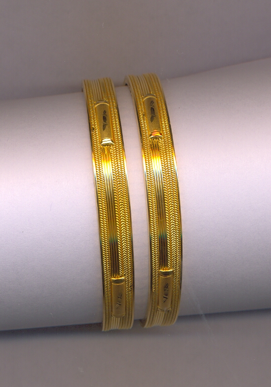GOLD BANGLE PLAIN FANCY