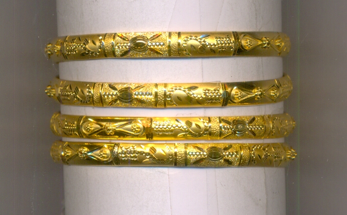 GOLD BANGLE PLAIN FANCY