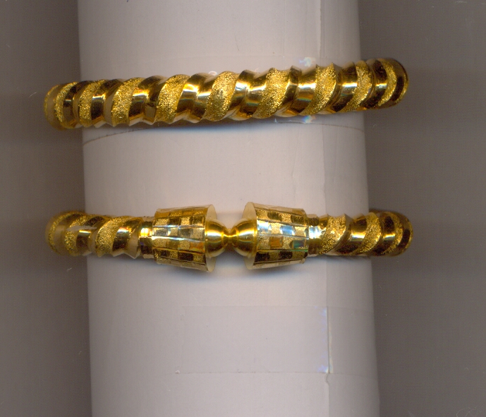GOLD BANGLE PLAIN FANCY