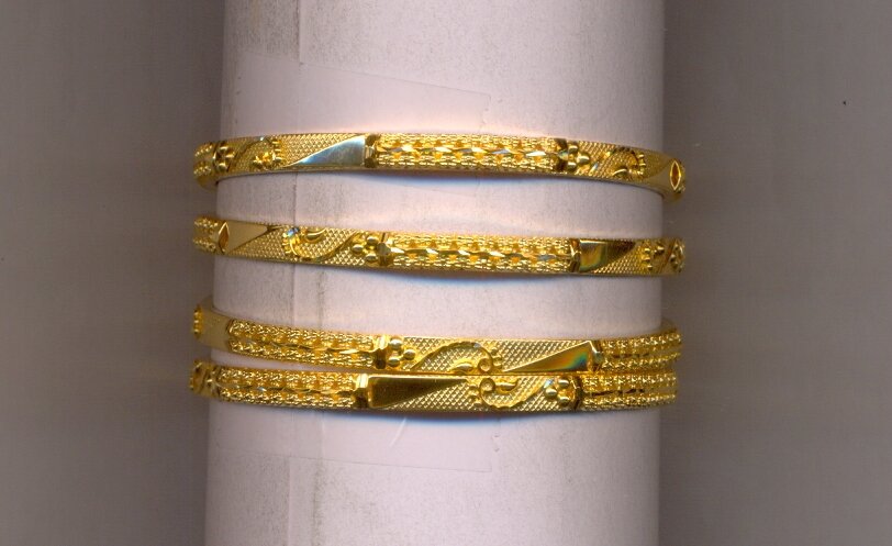 GOLD BANGLE PLAIN FANCY