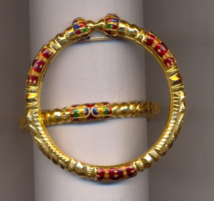 GOLD BANGLE PLAIN FANCY