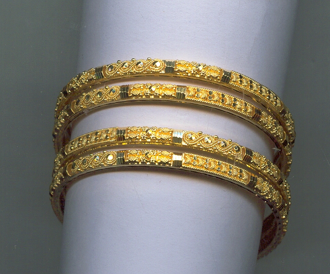 GOLD BANGLE PLAIN FANCY
