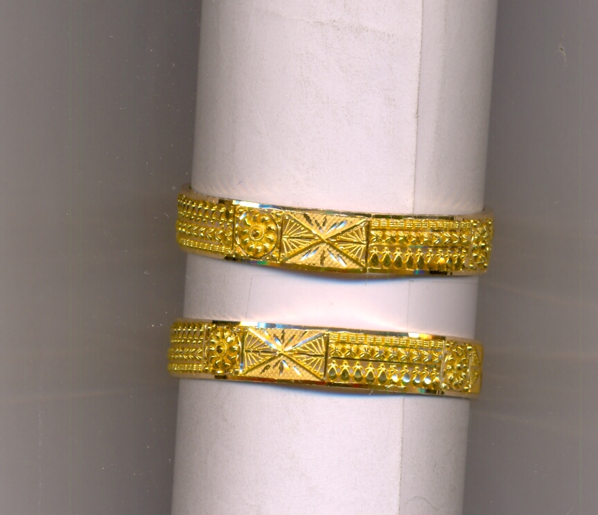 GOLD BANGLE PLAIN FANCY