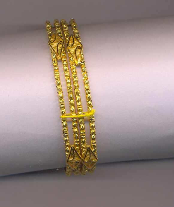 GOLD BANGLE PLAIN FANCY