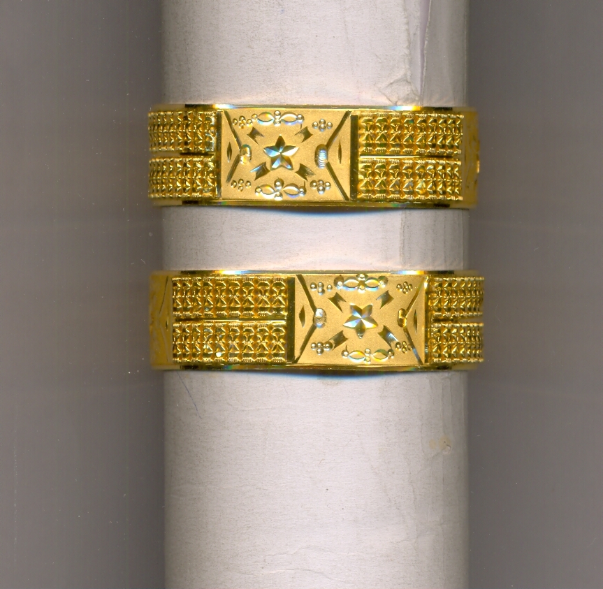 GOLD BANGLE PLAIN FANCY