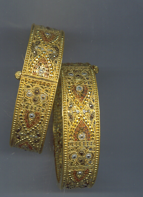 GOLD BANGLE PLAIN FANCY