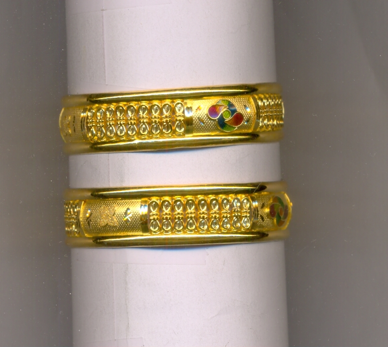 GOLD BANGLE PLAIN