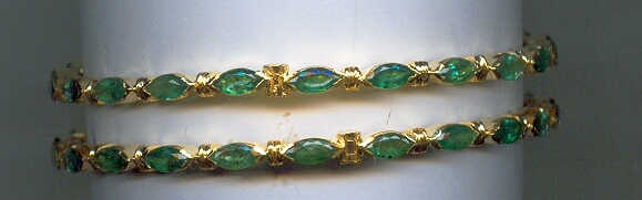 GOLD BANGLE REALSTONE EXCLUSIVE
