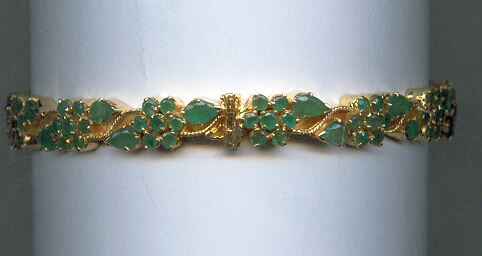 GOLD BANGLE REALSTONE EXCLUSIVE
