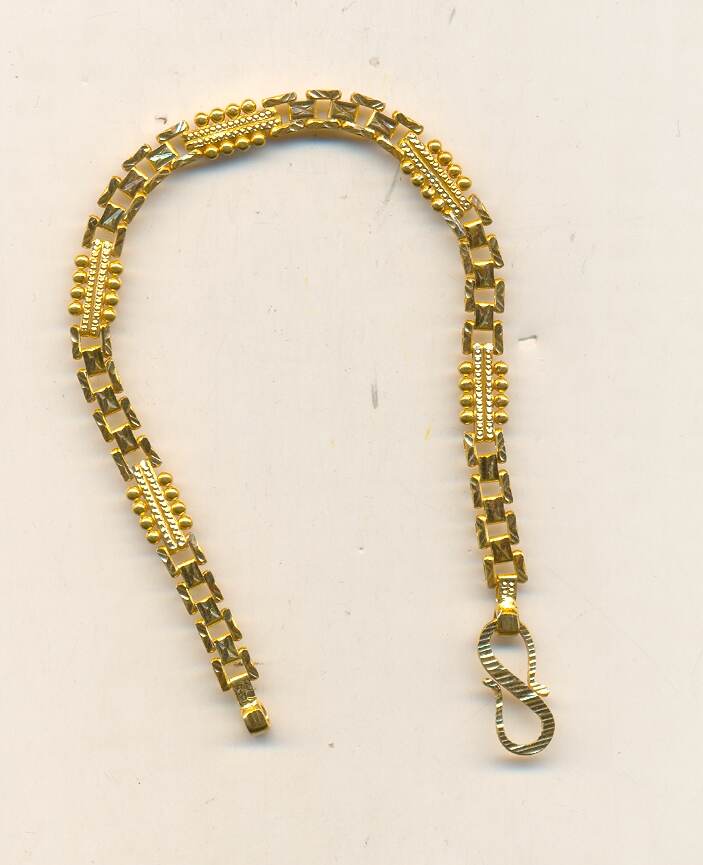 GOLD BRACELET