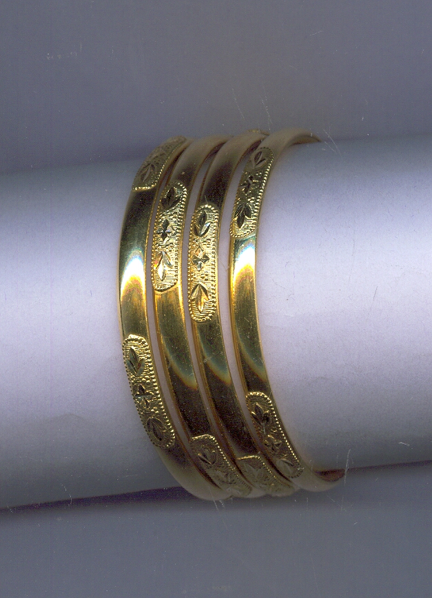 GOLD BANGLE BRONZE