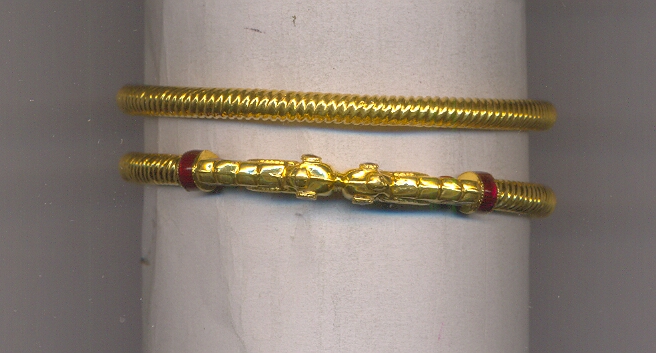 GOLD BANGLE BRONZE GENERAL