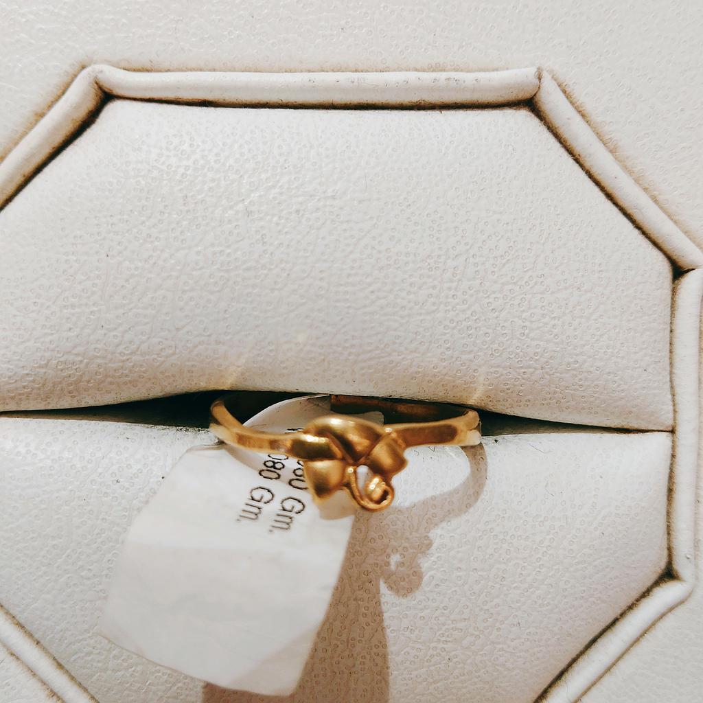 GOLD RING LADIES CASTING EXCLUSIVE