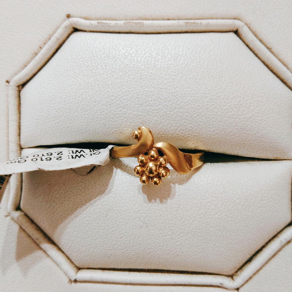 GOLD RING LADIES CASTING EXCLUSIVE