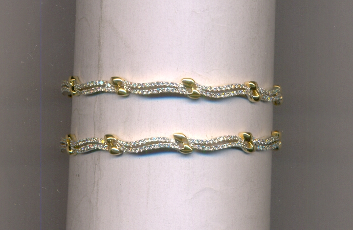 DIAMOND BANGLE
