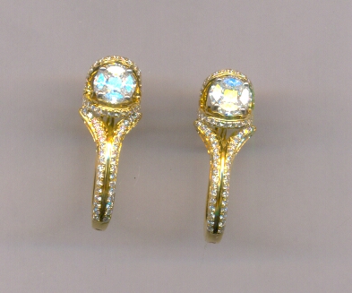 DIAMOND EARRING