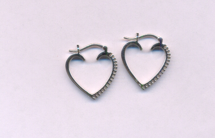 DIAMOND EARRING