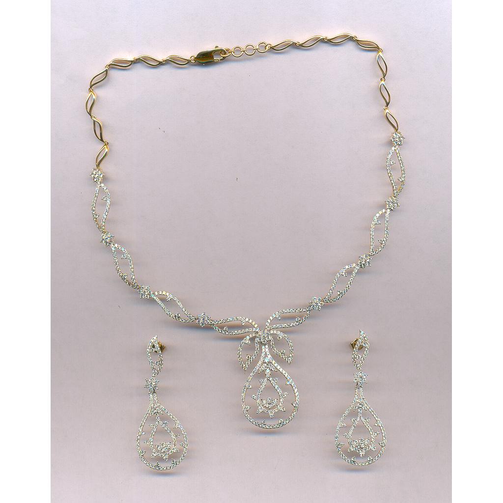 DIAMOND SET