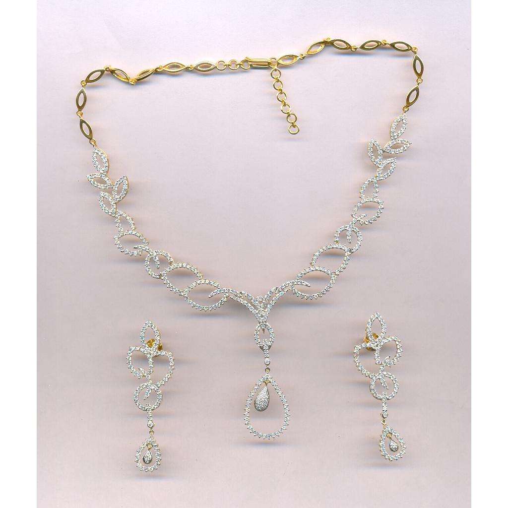 DIAMOND SET