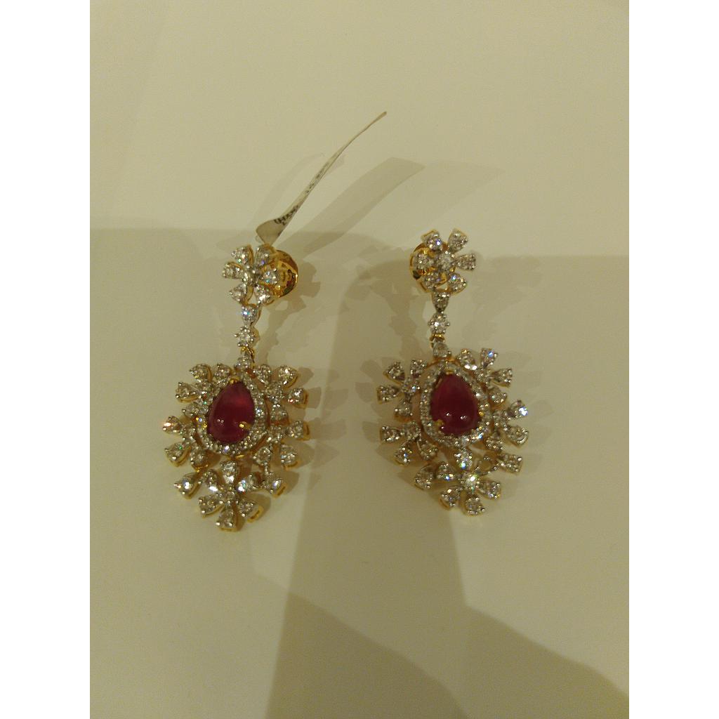DIAMOND EARHANGING