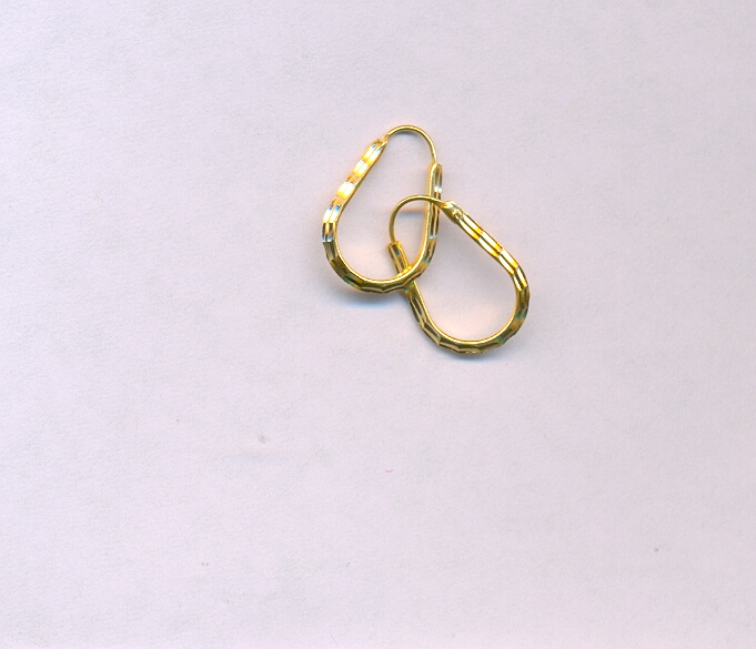 GOLD EARRING