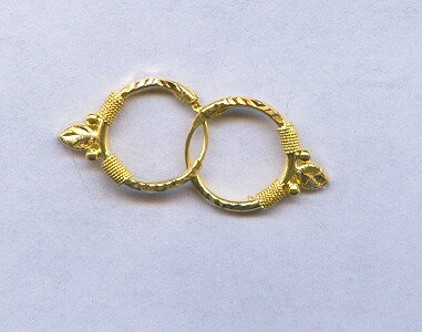GOLD EARRING