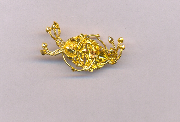 GOLD EARRING