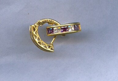 GOLD EARRING CASTING EXCLUSIVE