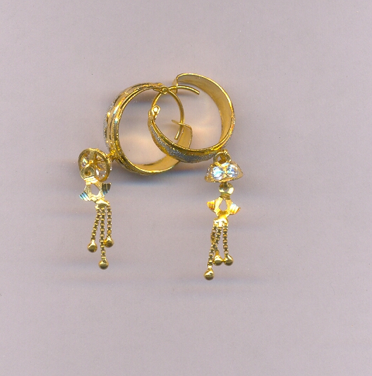 GOLD EARRING CASTING FANCY