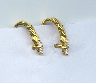 GOLD EARRING DESIGNER EXCLUSIVE