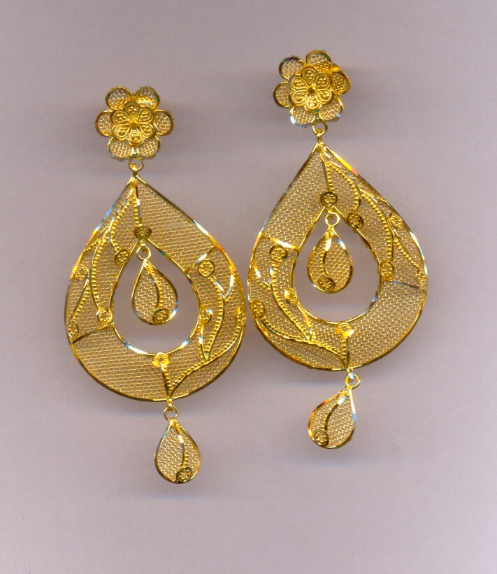 GOLD EARRING PLAIN EXCLUSIVE