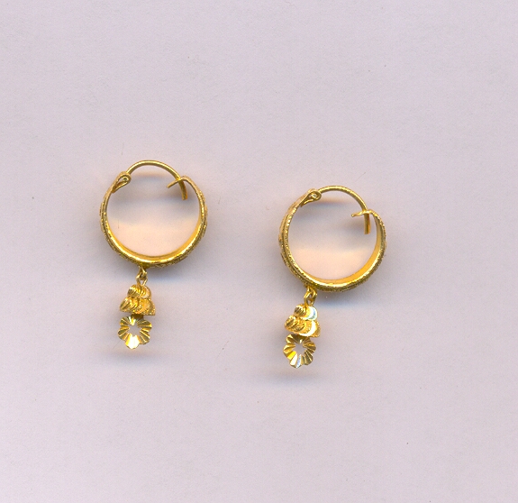 GOLD EARRING PLAIN FANCY